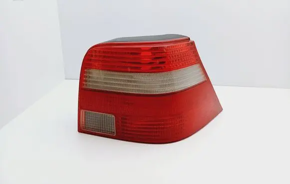 Volkswagen Golf IV Rear/tail lights 