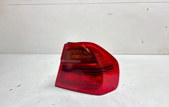 BMW 3 E90 E91 Rear/tail lights 6937458