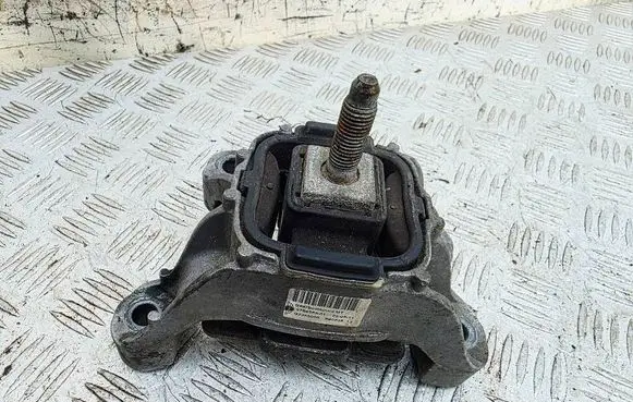 Mini Cooper Countryman R60 Gearbox mount 6784355