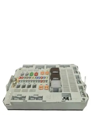 Jaguar XF X250 Fuse module 9X2314D628AB