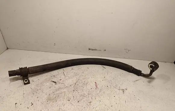 Mitsubishi L200 Gearbox oil cooler pipe/hose 