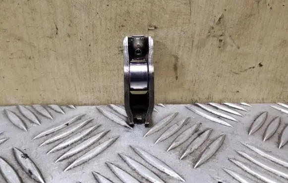 Volvo S60 Valve rocker arm 