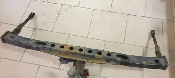 Audi A3 S3 8V Tow bar 8V4800491 8V0800495