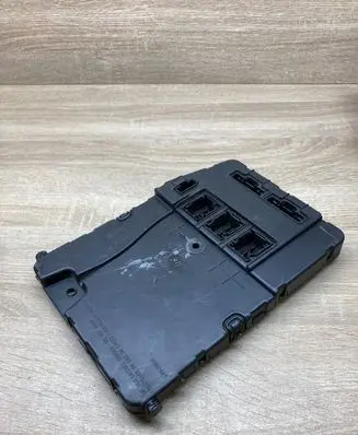 Renault Scenic II - Grand scenic II Central body control module 8200351183