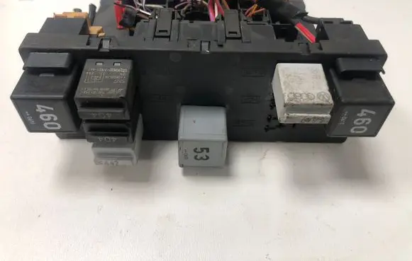 Volkswagen PASSAT B6 Comfort/convenience module 3C0937049J