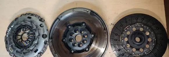 Mazda 6 Clutch set kit R2A116610B