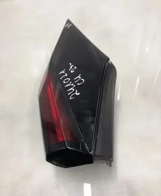 Citroen C4 III e-C4 Rear tail light reflector 9835109780