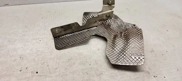 Jeep Grand Cherokee Exhaust heat shield