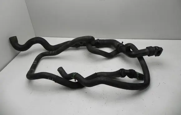 Dacia Sandero Engine coolant pipe/hose 1800446415 VD8390