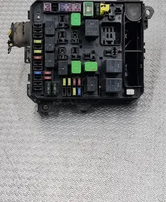 Mitsubishi Outlander Fuse box set PR07400000