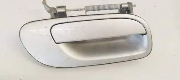 Volvo V70 Front door exterior handle 