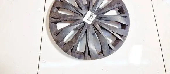 Hyundai i30 R15 wheel hub/cap/trim 