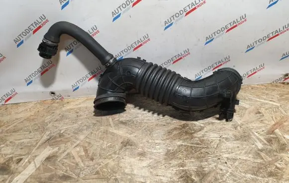 BMW 2 F22 F23 Turbo air intake inlet pipe/hose 8578651 13718578651