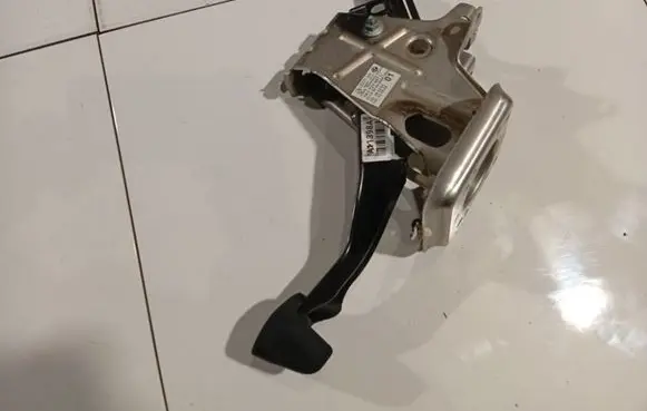 Audi A3 S3 8P Brake pedal 1K1721057L