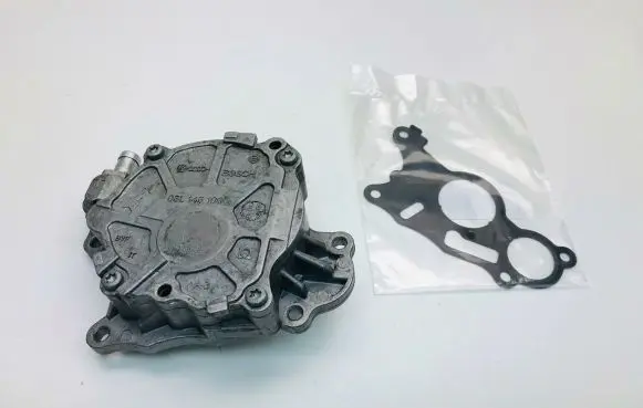 Volkswagen Beetle A5 Vacuum pump 03L145100G