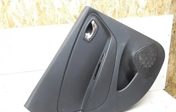 Renault Captur Rear door card panel trim 156067382