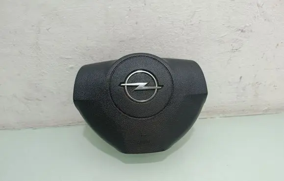 Opel Astra H Steering wheel airbag 3058324
