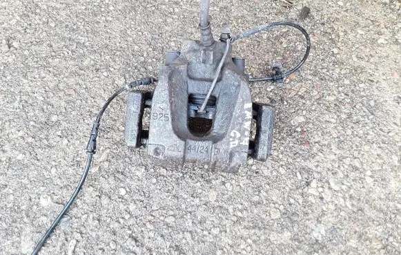 BMW 7 F01 F02 F03 F04 Rear brake caliper 4424 925