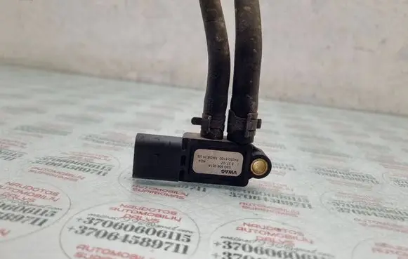 Volkswagen PASSAT B6 Exhaust gas pressure sensor 03G906051A
