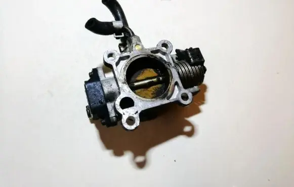 Hyundai Accent Throttle valve 3517022600 9600930002