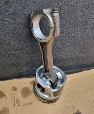 Audi A4 S4 B8 8K Piston with connecting rod 038198401J 038198401F 03L107065S