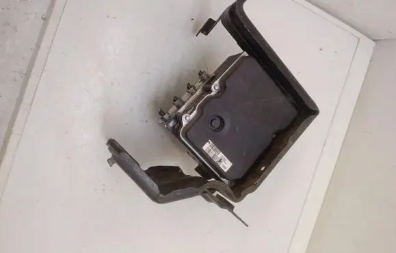 Citroen C4 Grand Picasso ABS Pump 9677024880