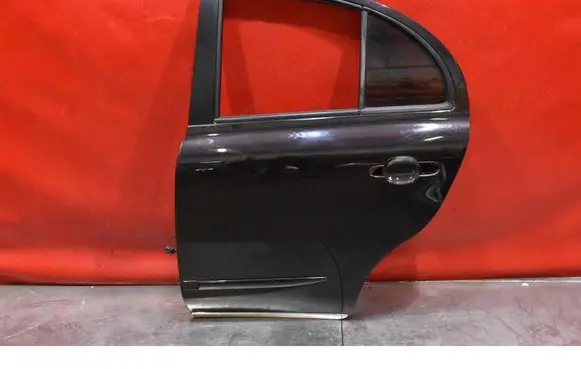 Rear door