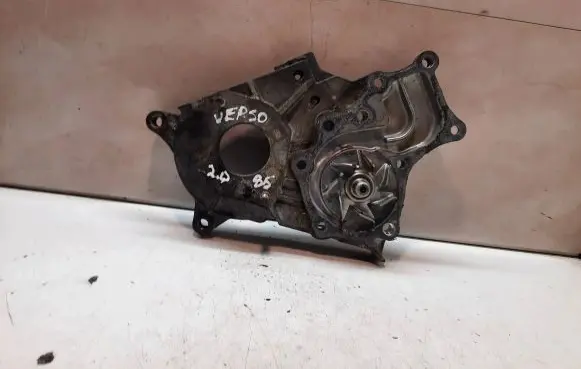 Toyota Corolla Verso E121 Water pump