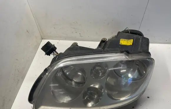 Volkswagen Touran I Headlight/headlamp