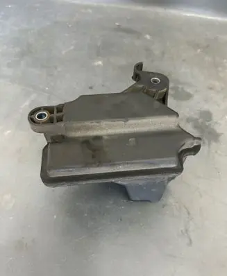 Ford Mondeo MK IV Vacuum air tank 9646411180