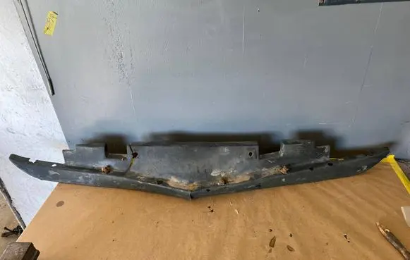 Chevrolet Corvette Front bumper lip 
