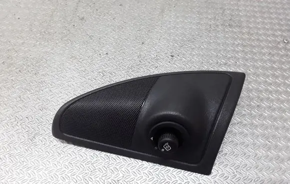 Land Rover Range Rover Sport L320 Wing mirror switch YUF500010