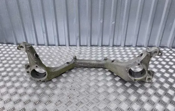 Audi Q7 4L Front subframe 7L6199207B