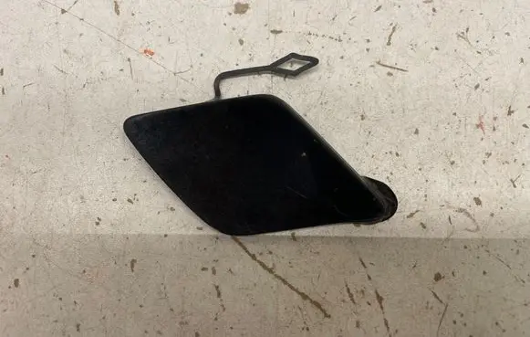 BMW 3 F30 F35 F31 Front tow hook cap/cover 8054166