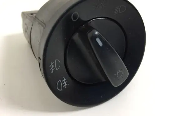 Volkswagen PASSAT B5.5 Light switch 3B0941581C