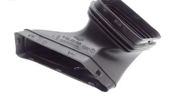 Audi A4 S4 B8 8K Intercooler air channel guide 8R0129739A