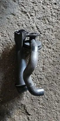 Volkswagen Multivan T4 Oil fill pipe brak