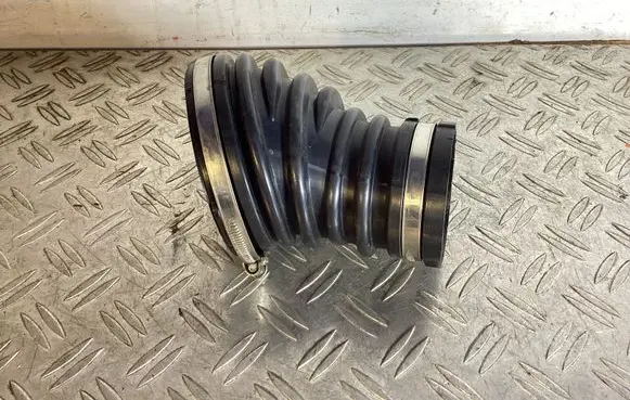 Porsche Macan (95B) Air intake hose/pipe 95B129532E