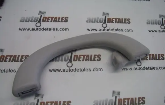 Mercedes-Benz E W211 Rear interior roof grab handle A2118100051