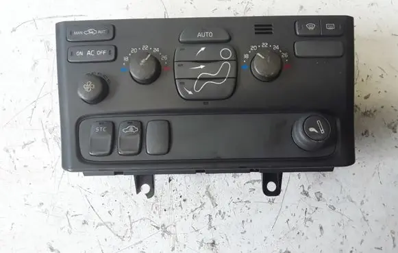 Volvo S80 Climate control unit 9496811