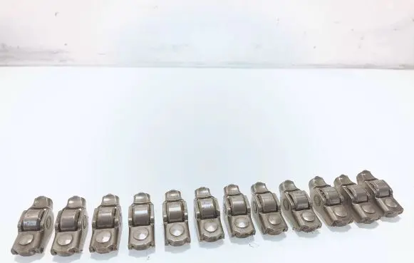 Volkswagen PASSAT B5.5 Valve rocker arm 