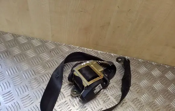 Audi A6 S6 C5 4B Front seatbelt 4B0857706A