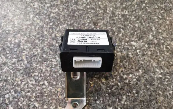 Toyota Avensis T250 Other control units/modules 8996005030 3560016825