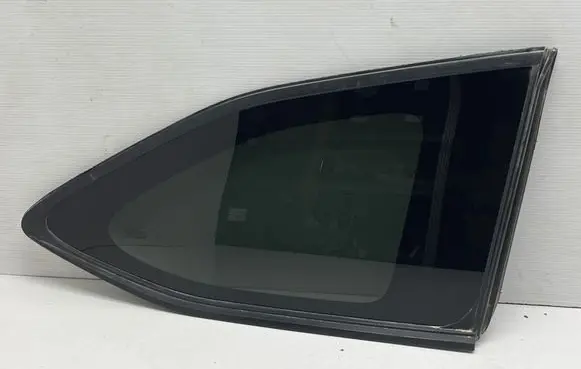 Toyota Highlander XU70 Rear side window 43R001956 DOT15AS3