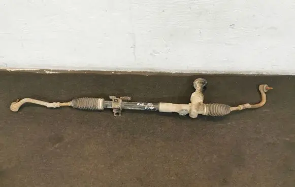 KIA Sportage Steering rack 565002S010