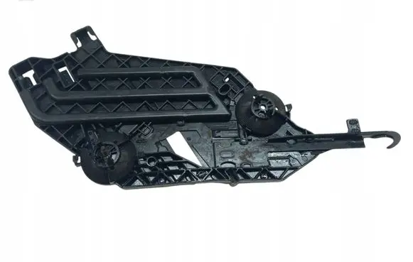 Skoda Octavia Mk2 (1Z) Headlight/headlamp mounting bracket LI17035201