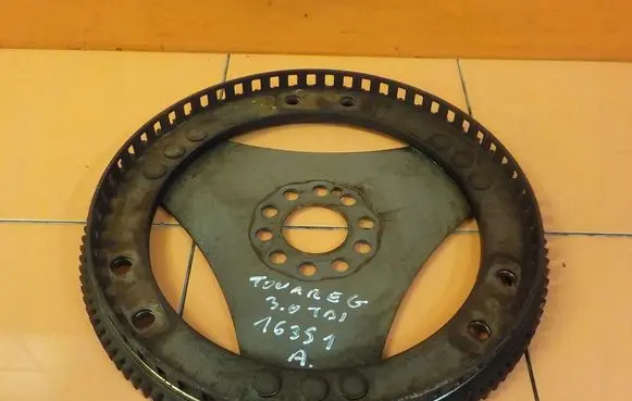Volkswagen Touareg I Flywheel 059105323T