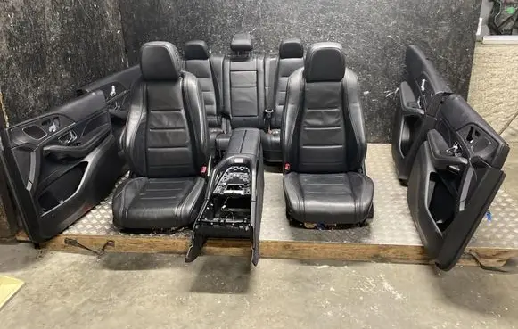 Mercedes-Benz GLE W167 Third row seats 