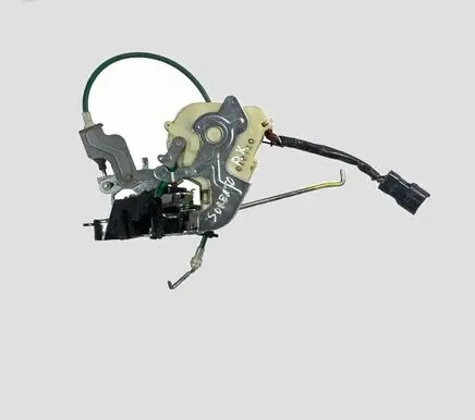 KIA Sorento Front door lock A045246