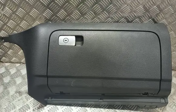 Volkswagen Golf V Glove box 1K1857290 P0101120
